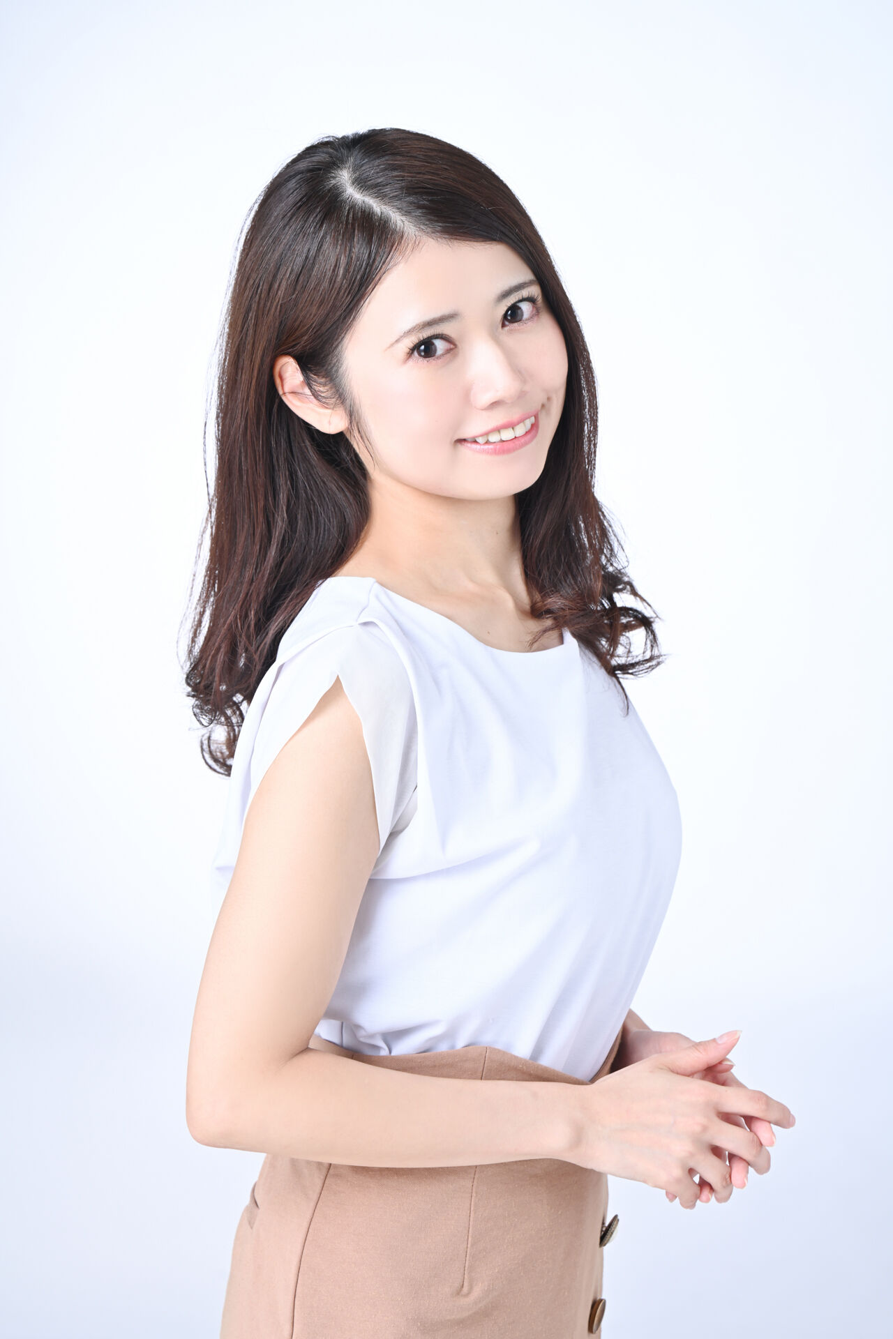 新宿でマッチングアプリのプロフィール写真を撮るなら駅近にこだわる必要なし。新宿から10分の婚活写真専門スタジオが本当におすすめ   #婚活写真メイク #婚活 #写真 #メイク#新宿 #本郷三丁目 #市ヶ谷 #四ツ谷 #駅チカ #レタッチ #ヘアメイク #マッチングアプリ #お見合い #お見合い写真